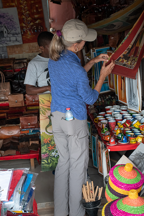 Souvenir Shopping, Antananarivo, Madagascar